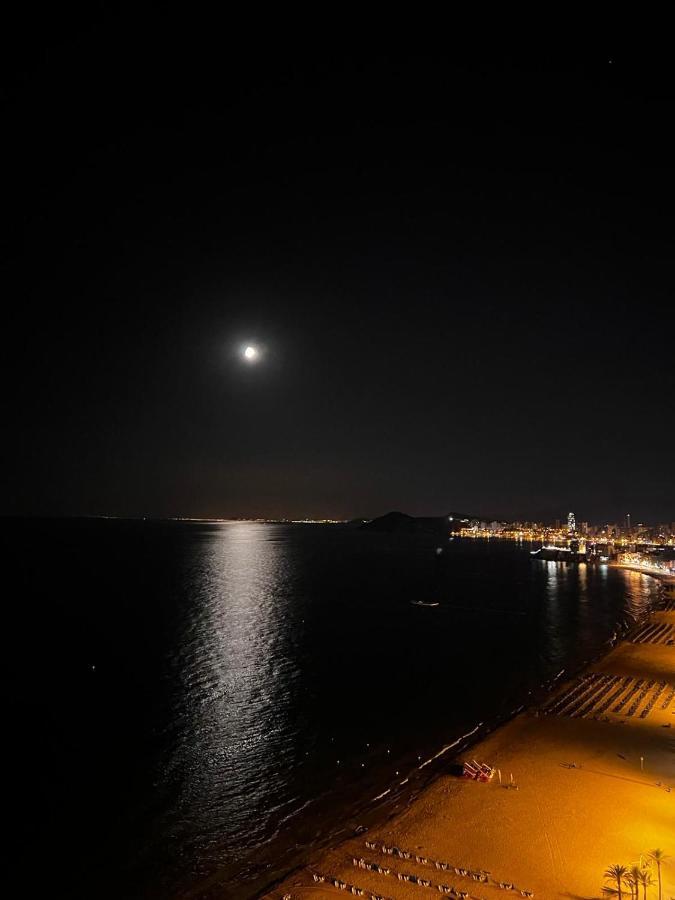 Damas - 23 B, Primera Linea, Playa Levante