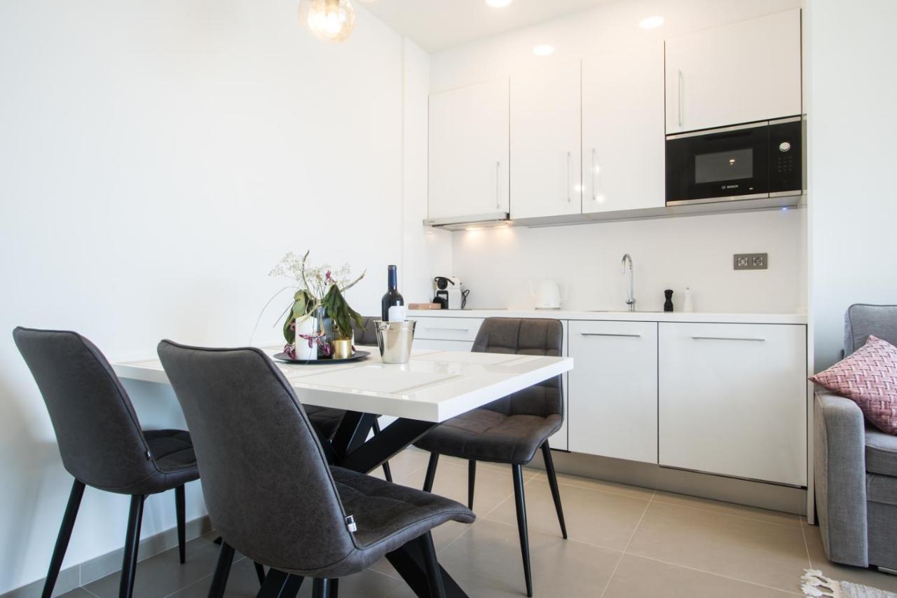 Apartment Intempo Sky 162 *
