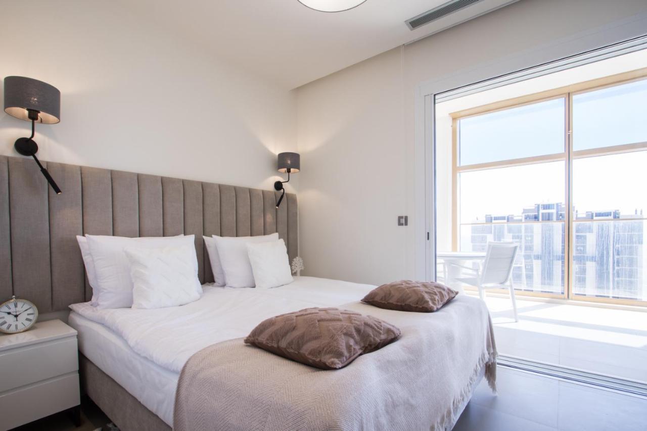 Appartement Intempo Sky 171 *