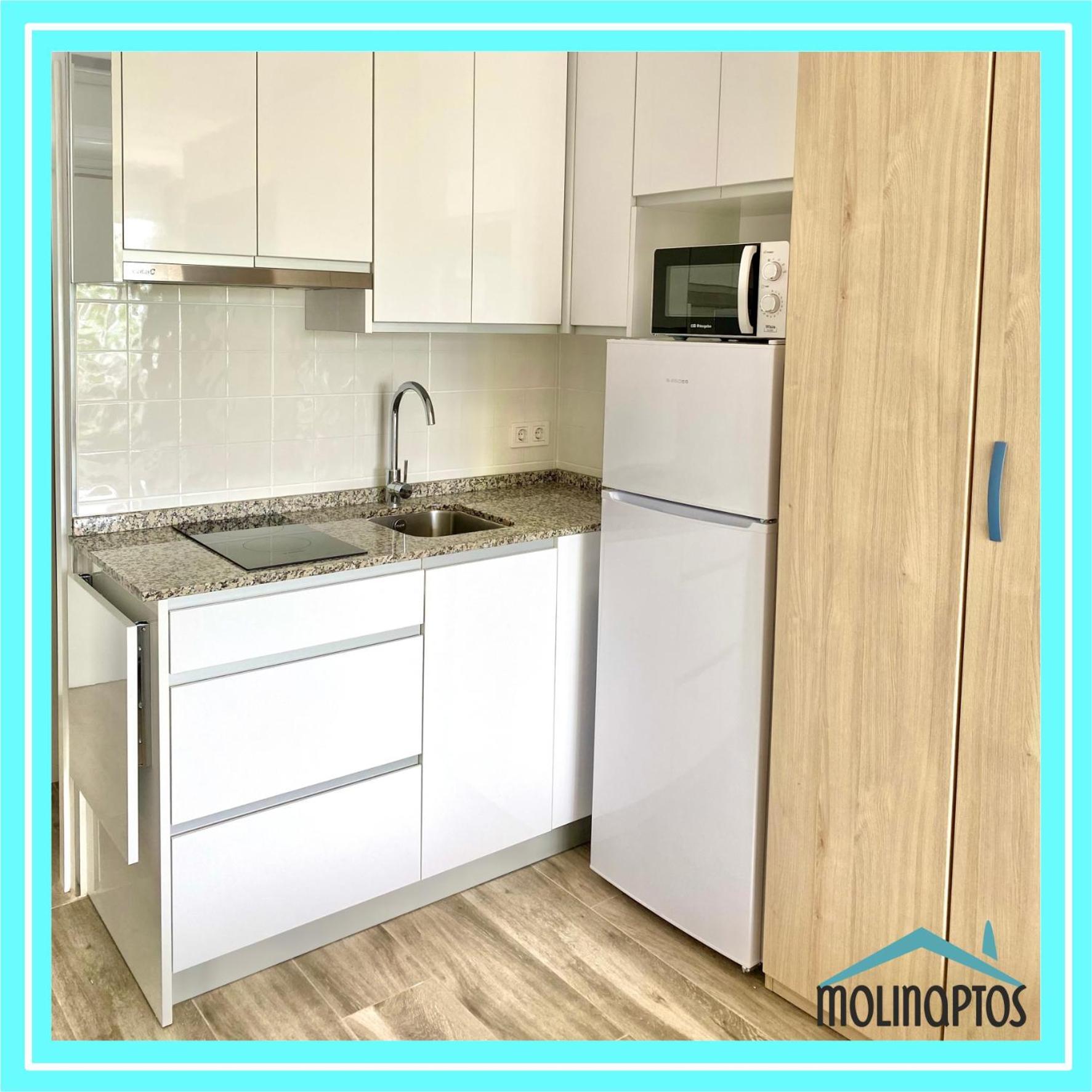 Estudio 31 Frente Al Mar By Molinaptos *