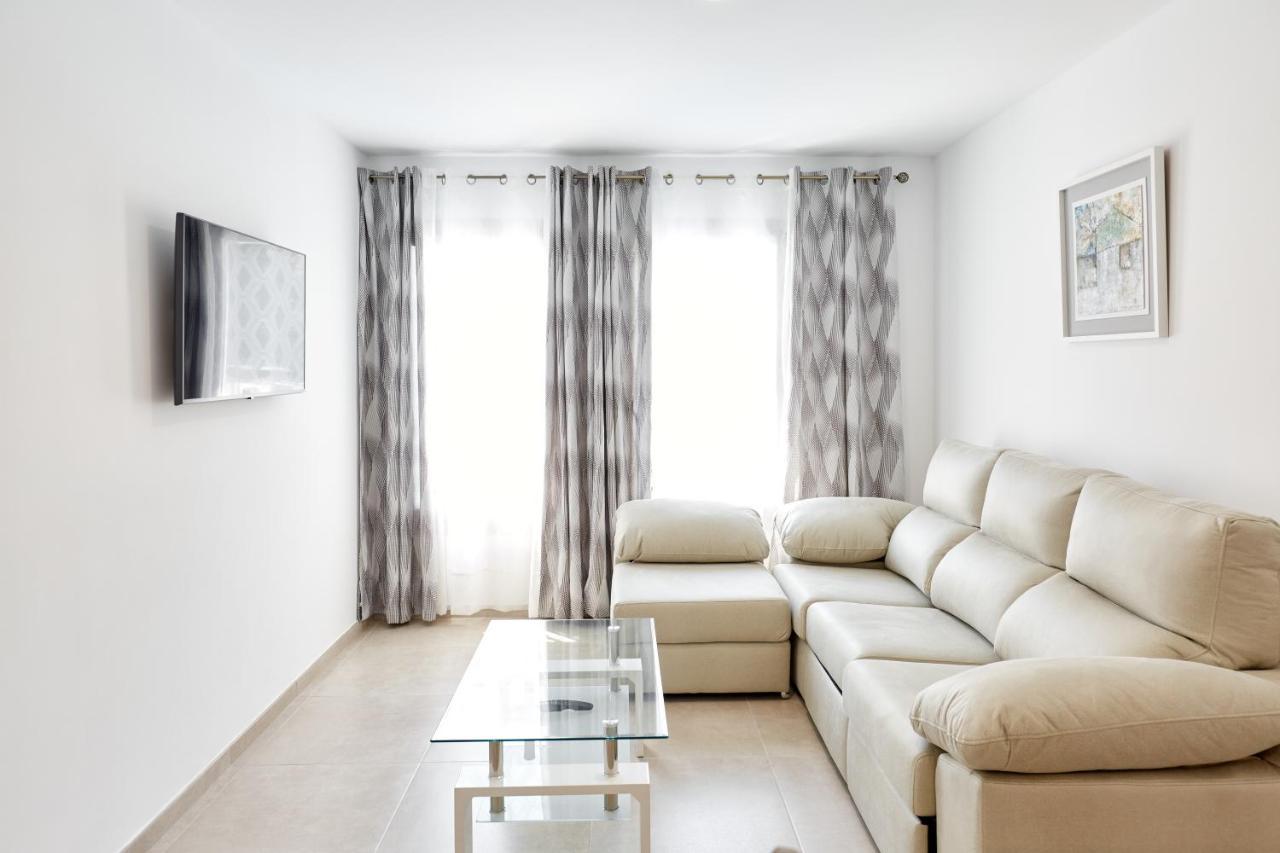 Sonrisa Deluxe Apartments, Levante * Benidorm
