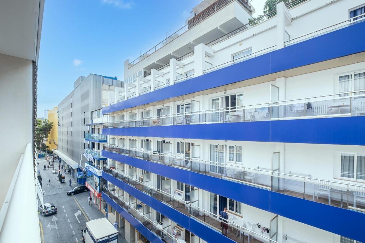 Aparthotel La Rosita Old Town