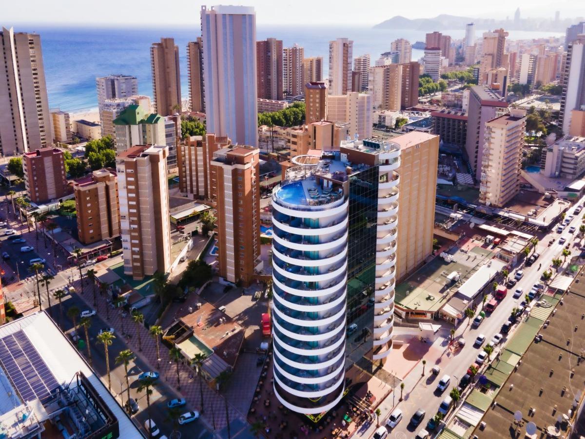Gold Arcos 4 Sup - Built In 2022 Hotel
