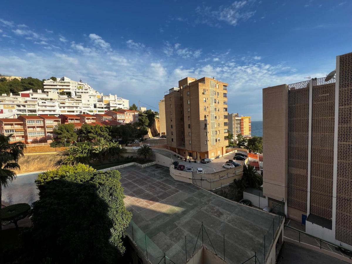 Stylish Getaway - Renovated 1br With Pool & Tennis Apartamento Benidorm