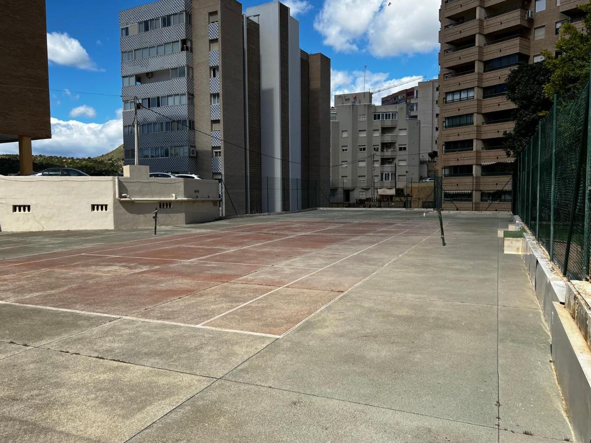 Stylish Getaway - Renovated 1br With Pool & Tennis Apartamento