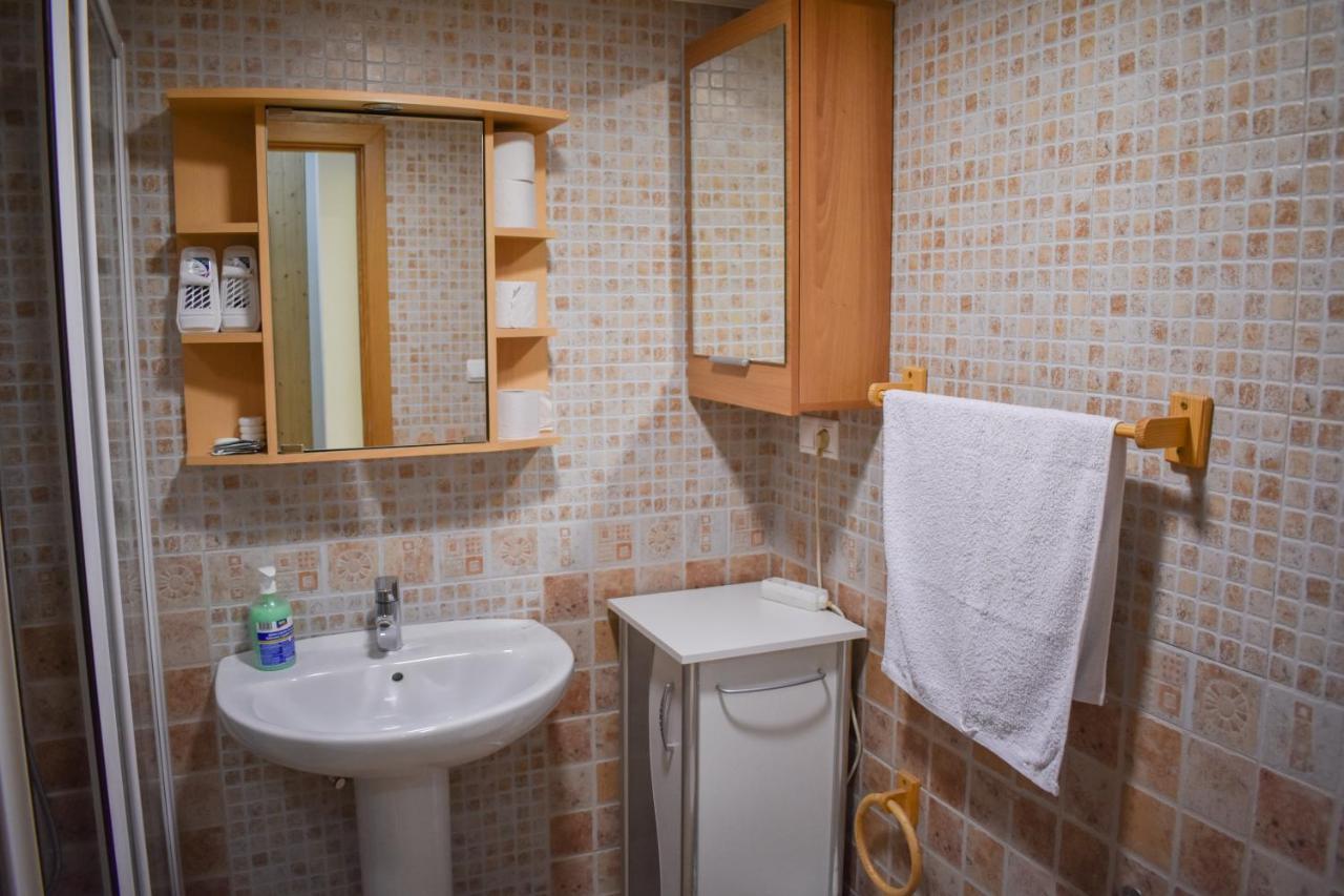 Cozy Tourist Bungalow *