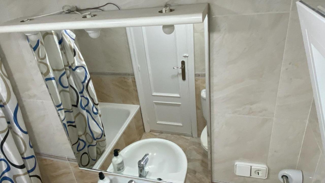 Solymar Levante Completo Con Piscina Y Parking Comunitario