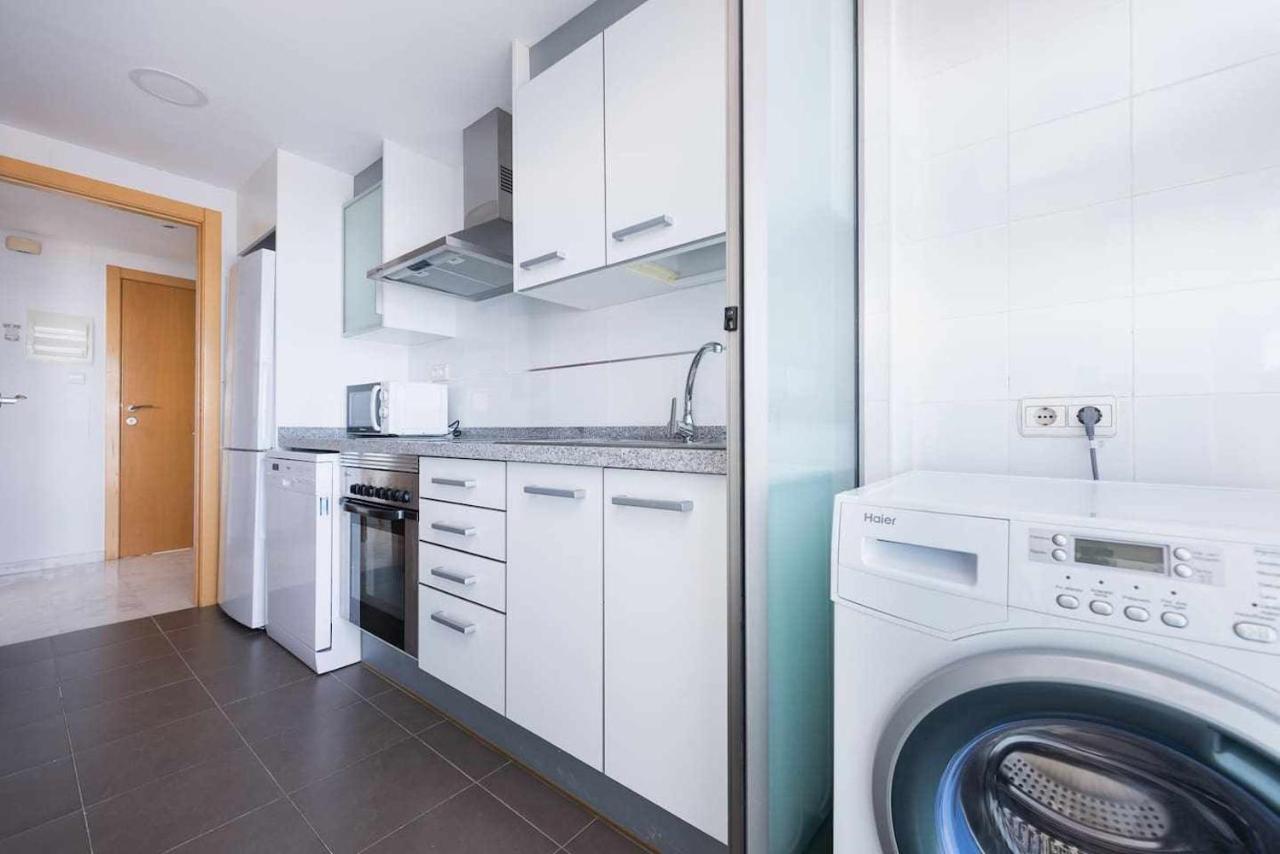 Skyline 14 Large And Sunny All-day Balcony With Stunning Sea Views Appartement