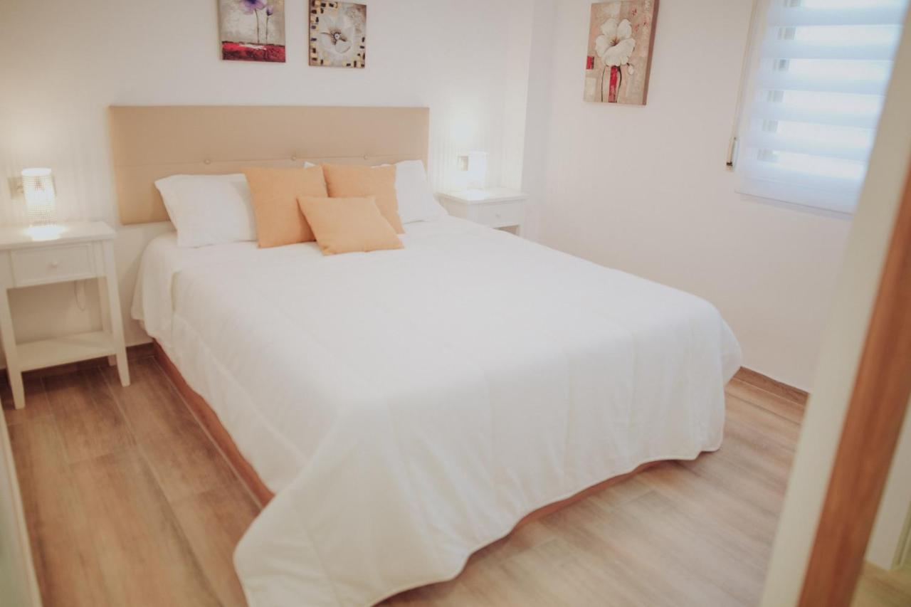 Bonito Con Piscina. Appartement Benidorm