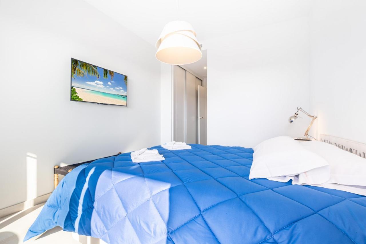 Sunset Waves Deluxe Poniente Apartment *
