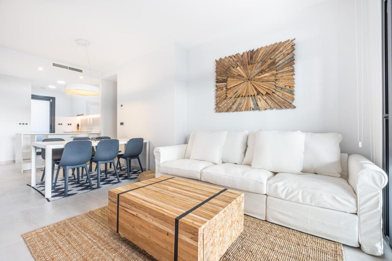 Sunset Waves Deluxe Poniente Apartamento *