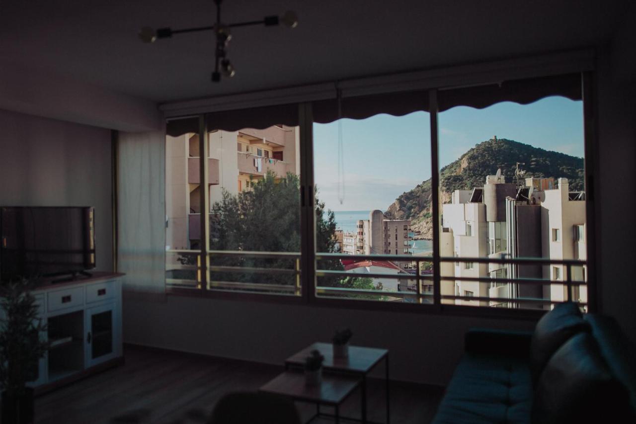 Bonito Con Piscina. Benidorm