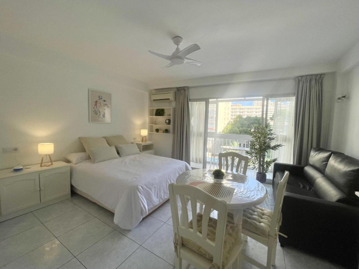 Apartment Aries Levante Beah