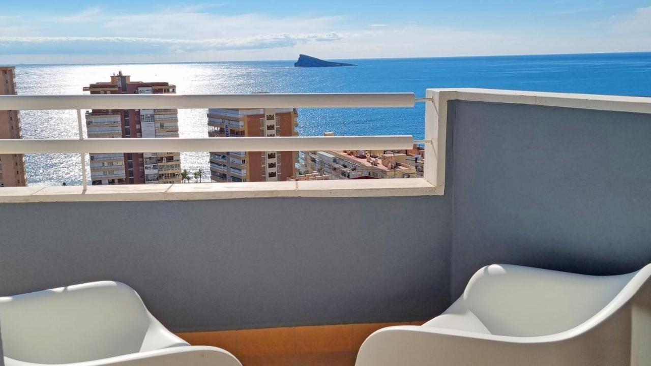 En El Centro De Y Con Vistas Al Mar *