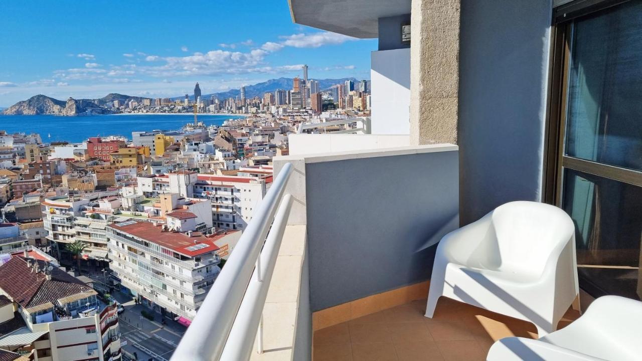 En El Centro De Y Con Vistas Al Mar Appartement