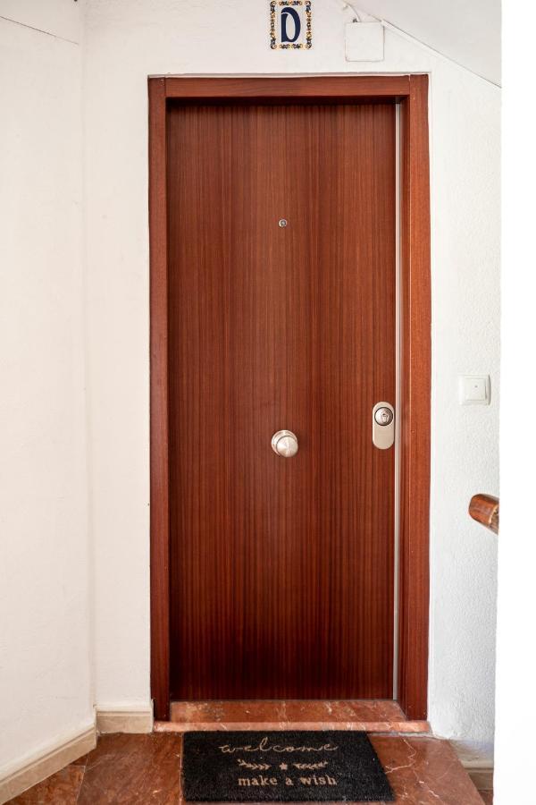 Benibeachhouse *