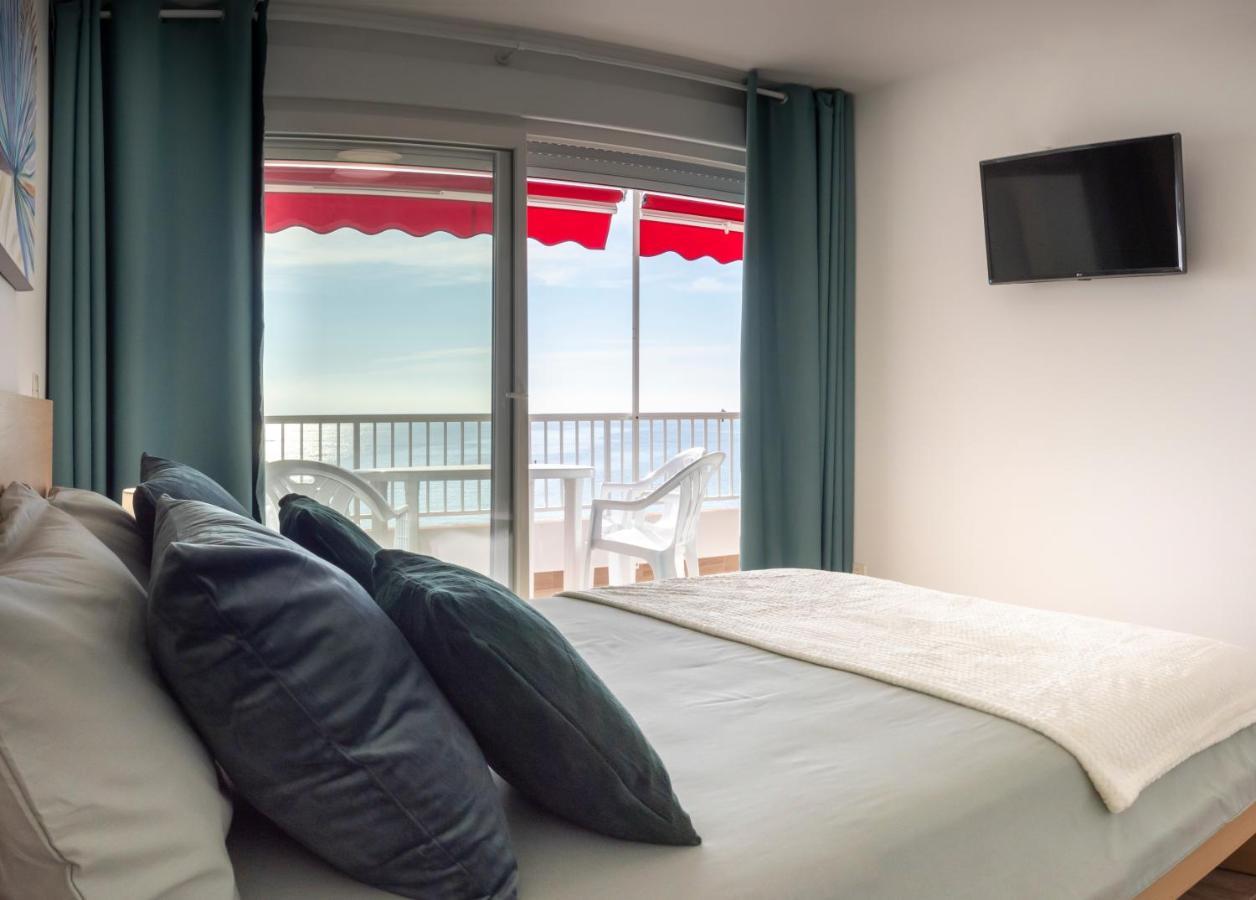 Benibeachhouse *