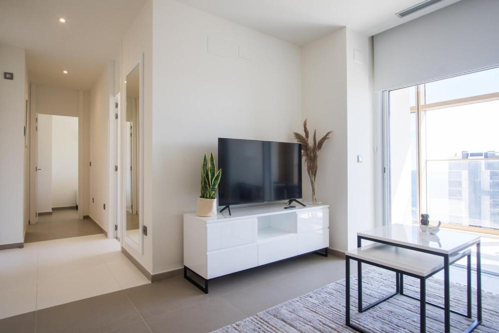 Apartment Intempo Sky 162 *