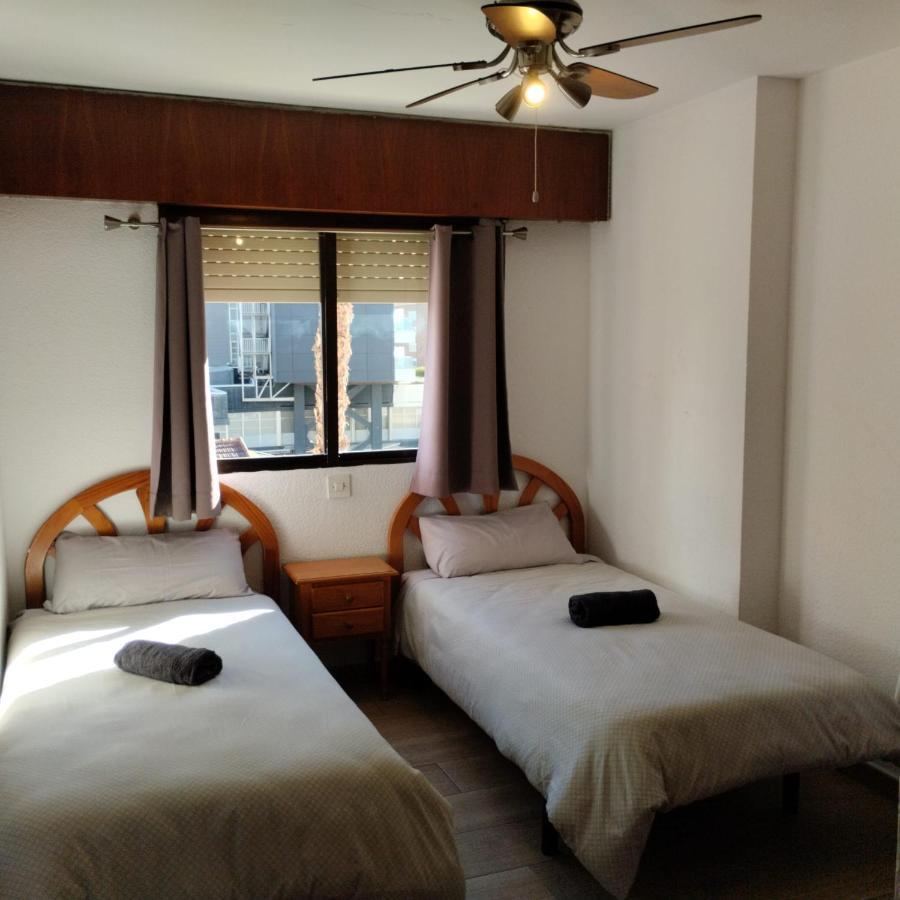 Carlos V Levante Apartment Benidorm