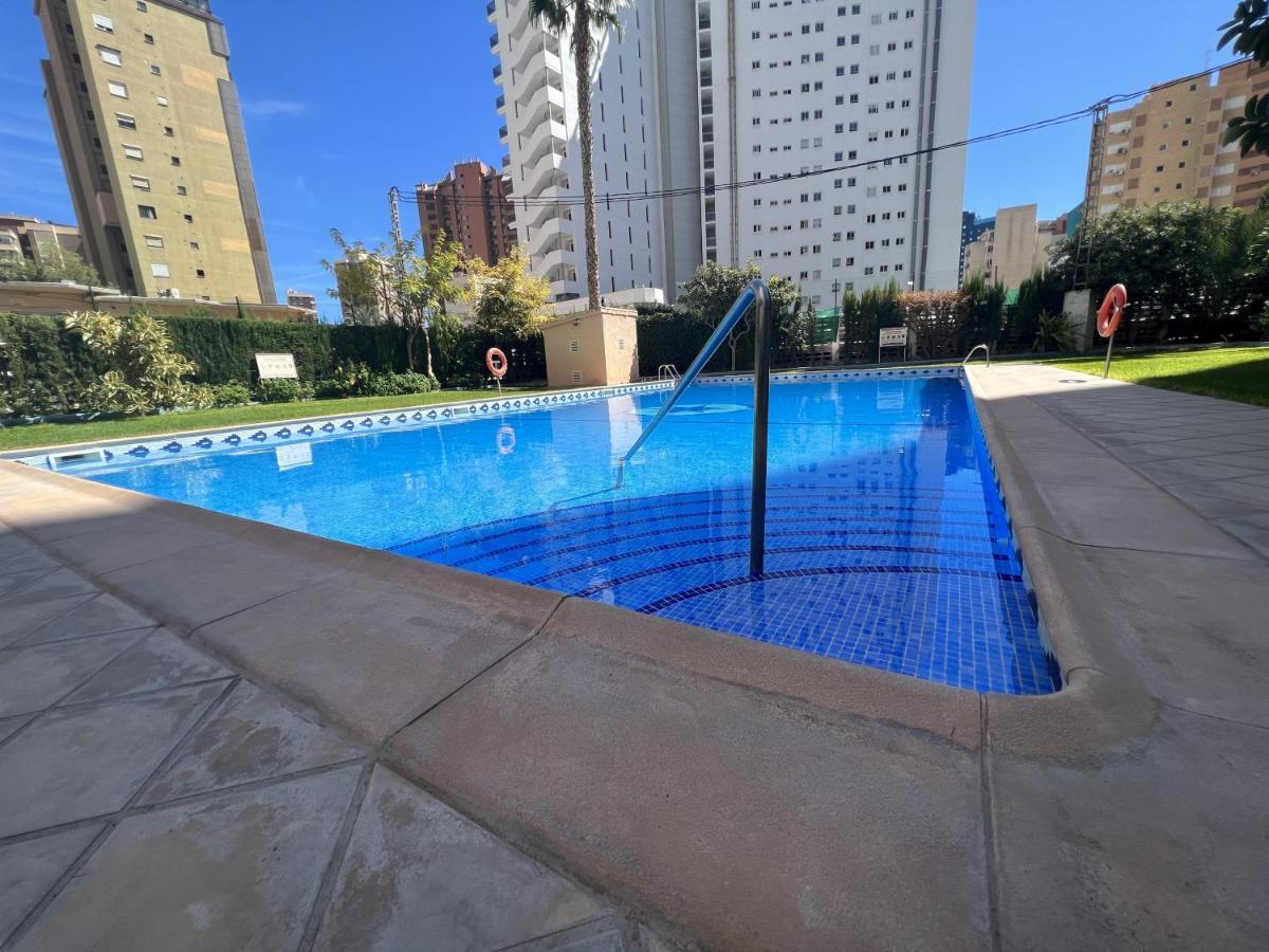 Appartement Acacias Iv 15a *