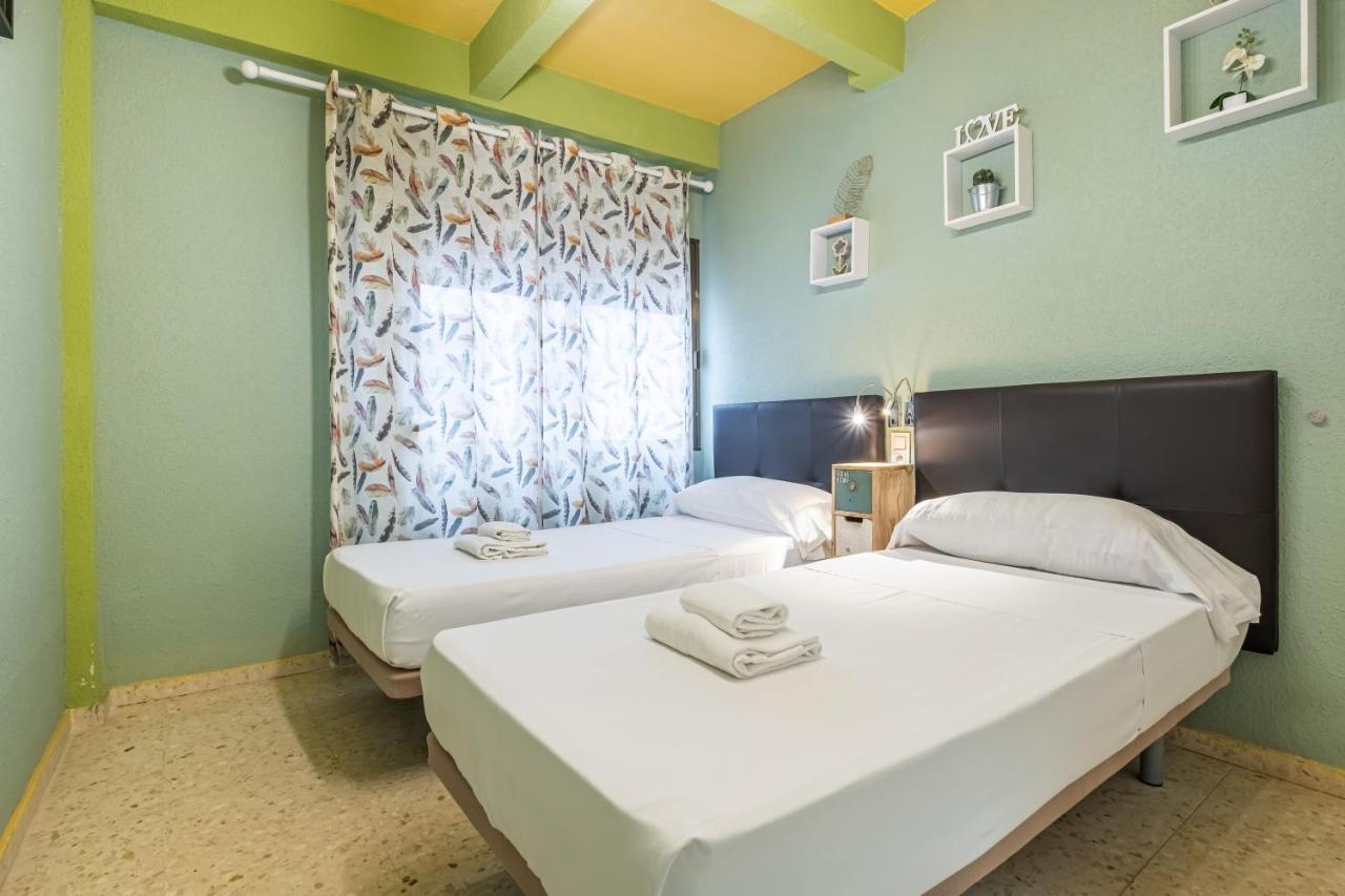 Lux Center 5-d * Benidorm