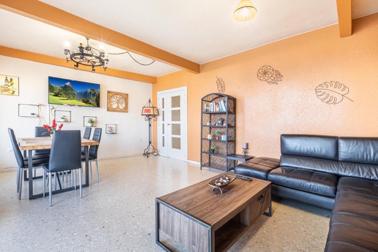 Lux Center 5-d Apartment