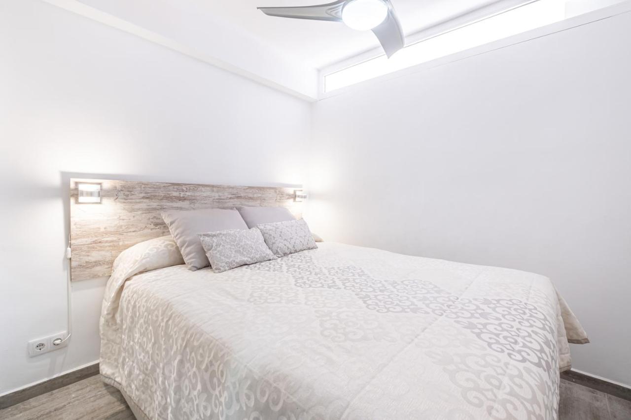 Karola 12-c Levante Apartment *