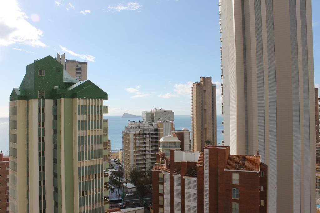 One By Mc – Edf. Trébol