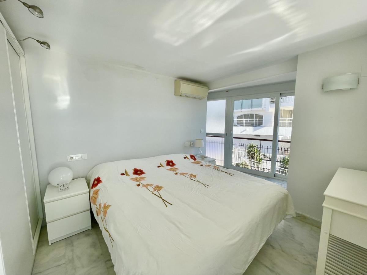 Iberia Seafront Apartment
