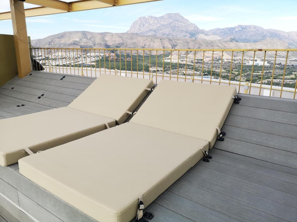 Apartment Intempo Luxury Sky View & *