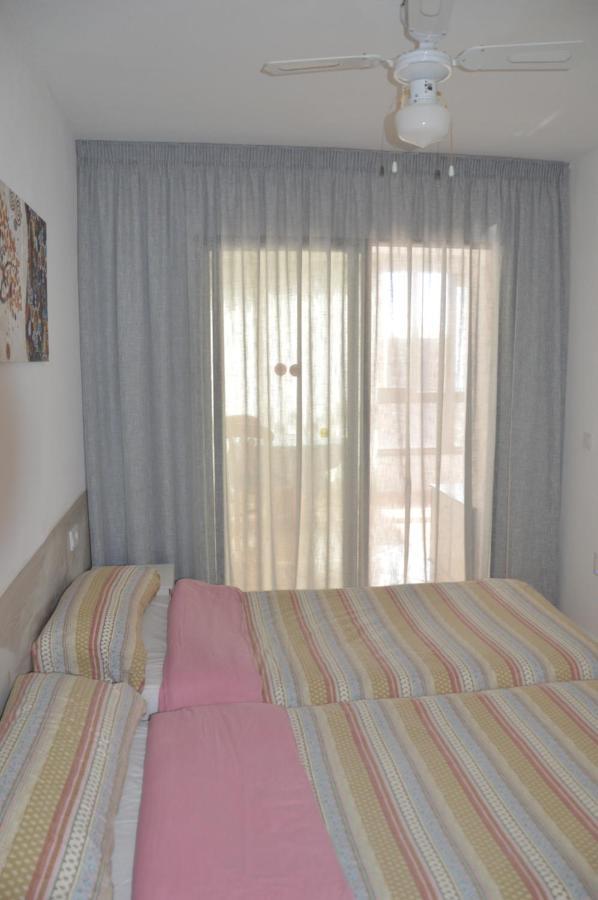Apto With Pool Gemelos Iv Apartamento