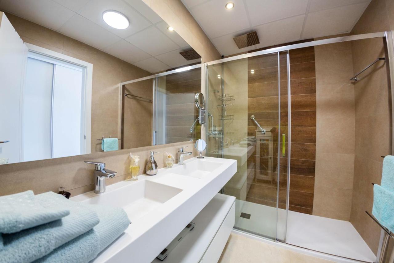 Apartamento Sunset Waves Julieta Vistas Al Mar Premium 200 Mt2 Con Jacuzzi En Terraza