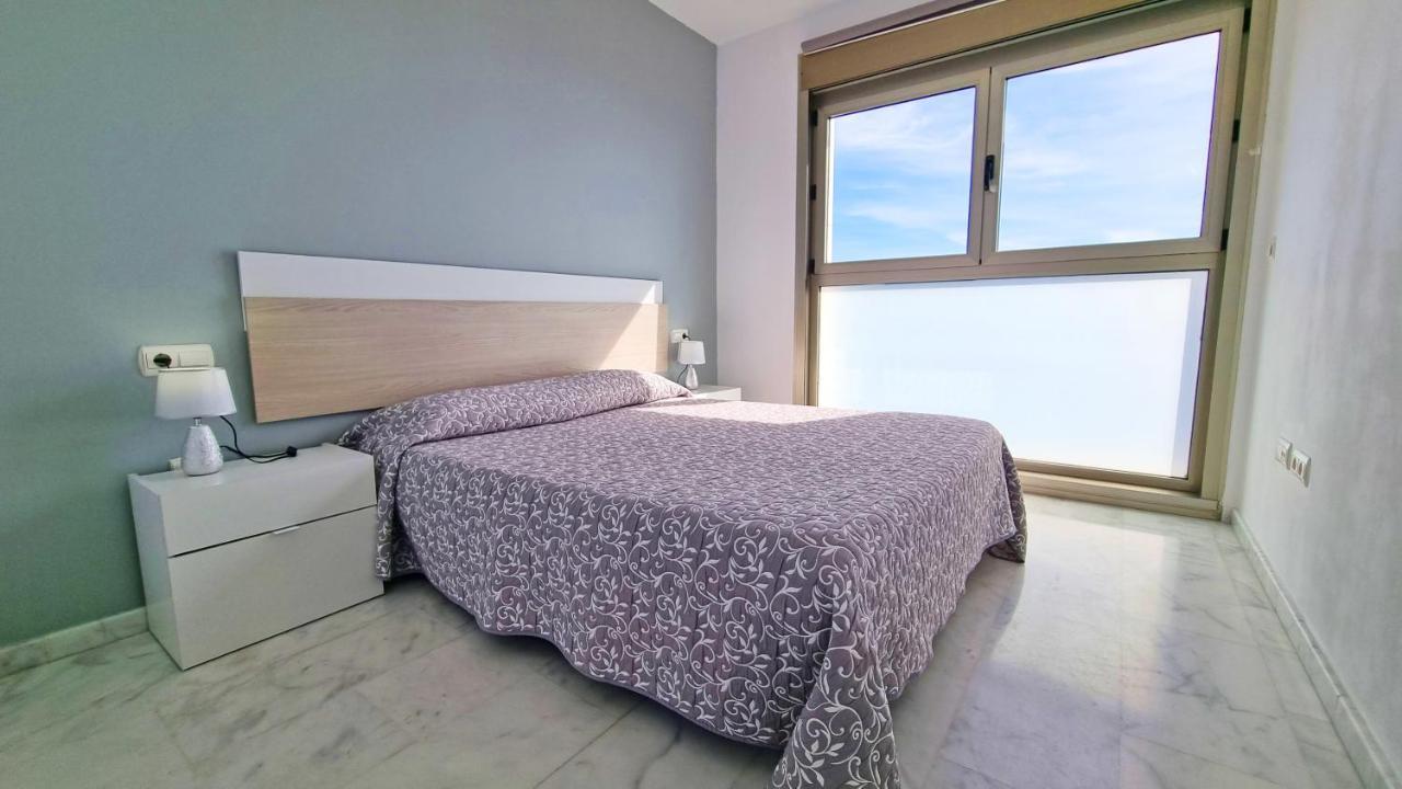 Terraza Privada Y Soleada Con Vistas Al Mar - Planta 26