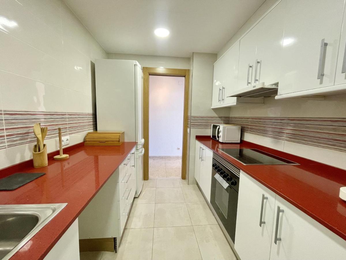 Coblanca 24 Wifi, Pool, Airco, Parking And Appartement Benidorm