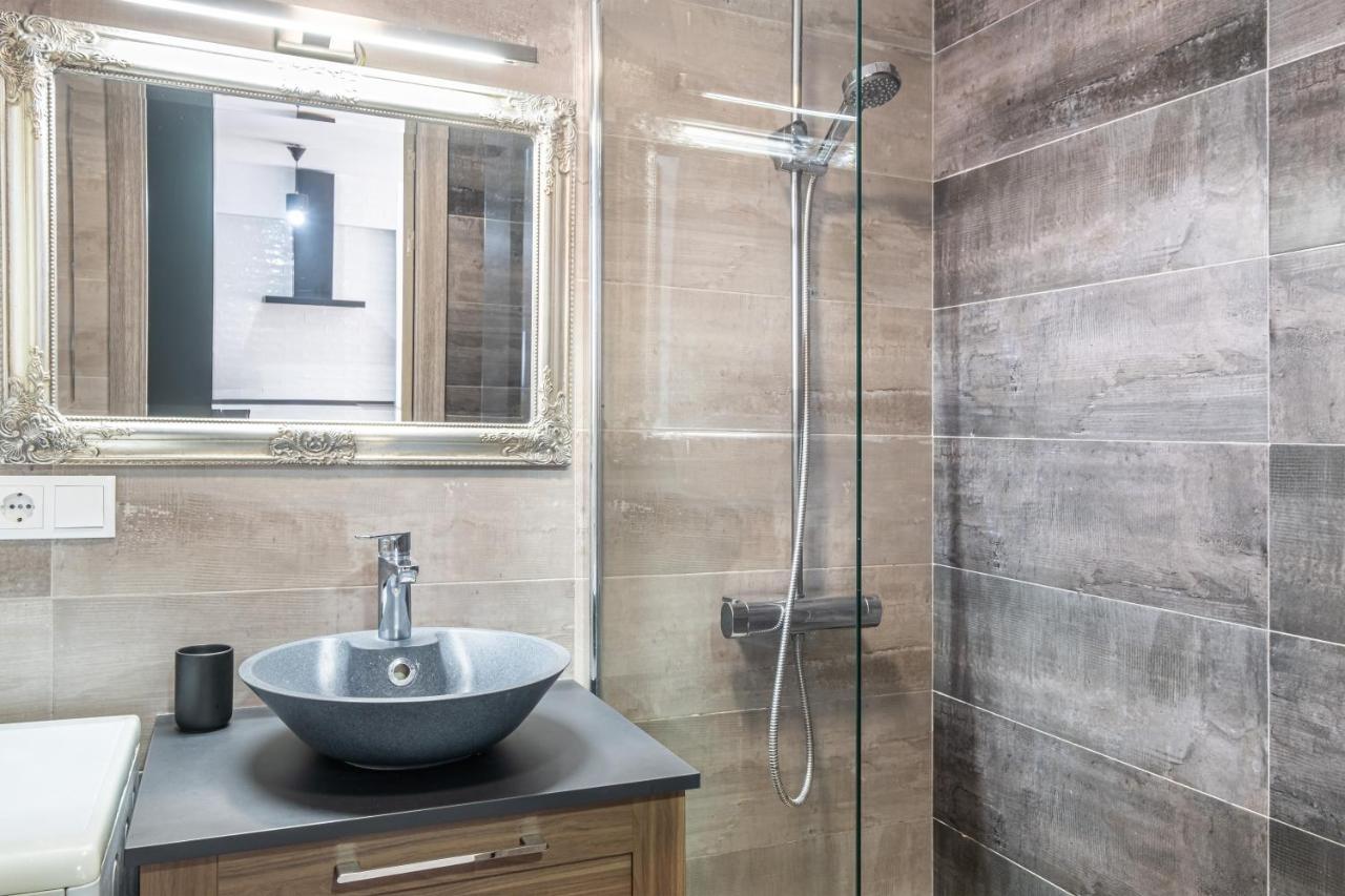 Apartment Karola 12-c Levante