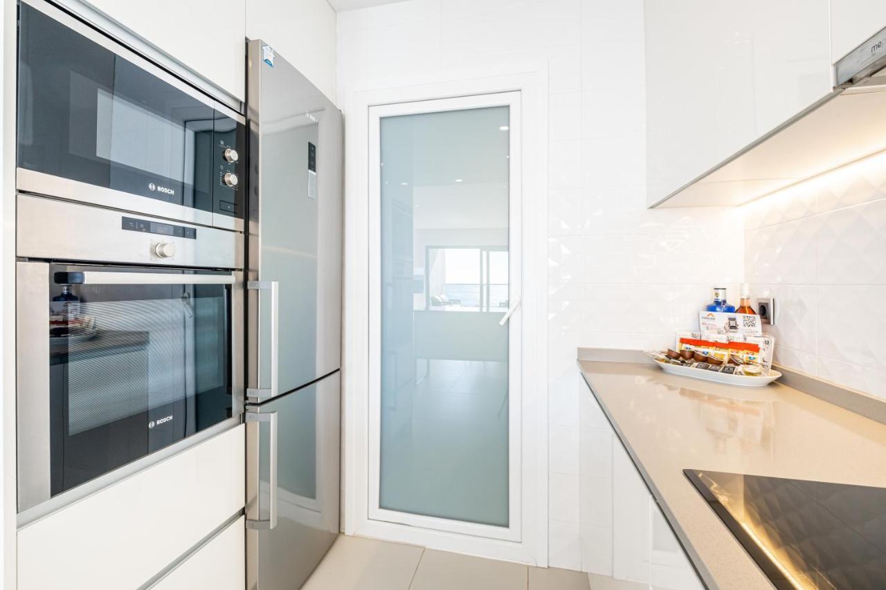 Sunset Drive 2-47 Poniente Beach Apartment *