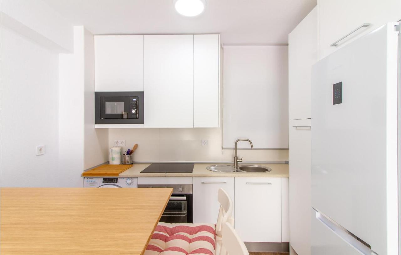 Awesome In With Kitchen *