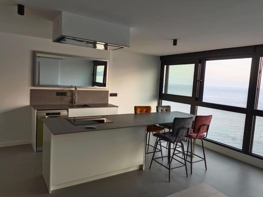 Apartment Estupendo En Planta 23 Primera Linea Benidorm