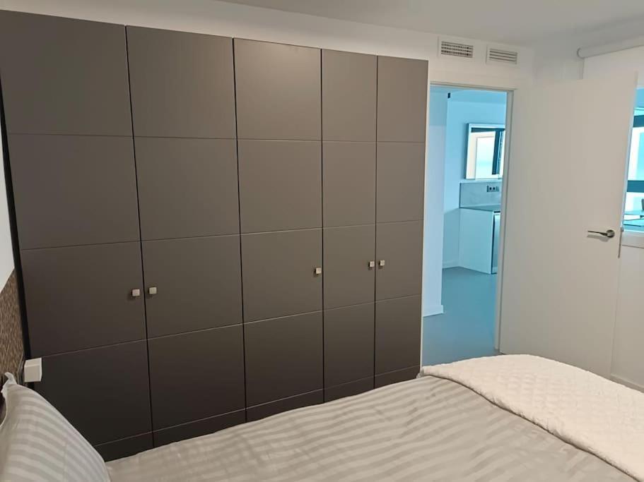 Estupendo En Planta 23 Primera Linea Benidorm