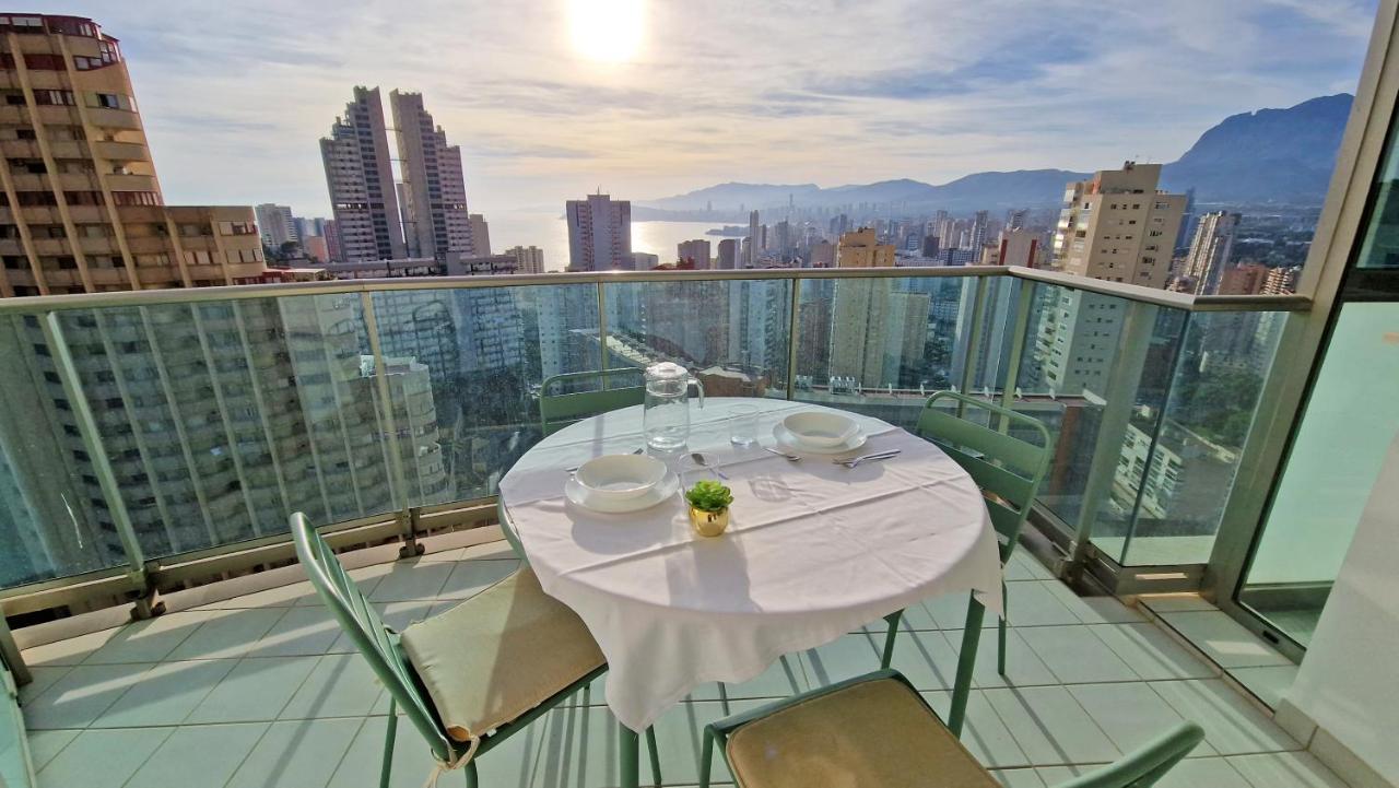 Terraza Privada Con Vistas Panorámicas Apartamento *