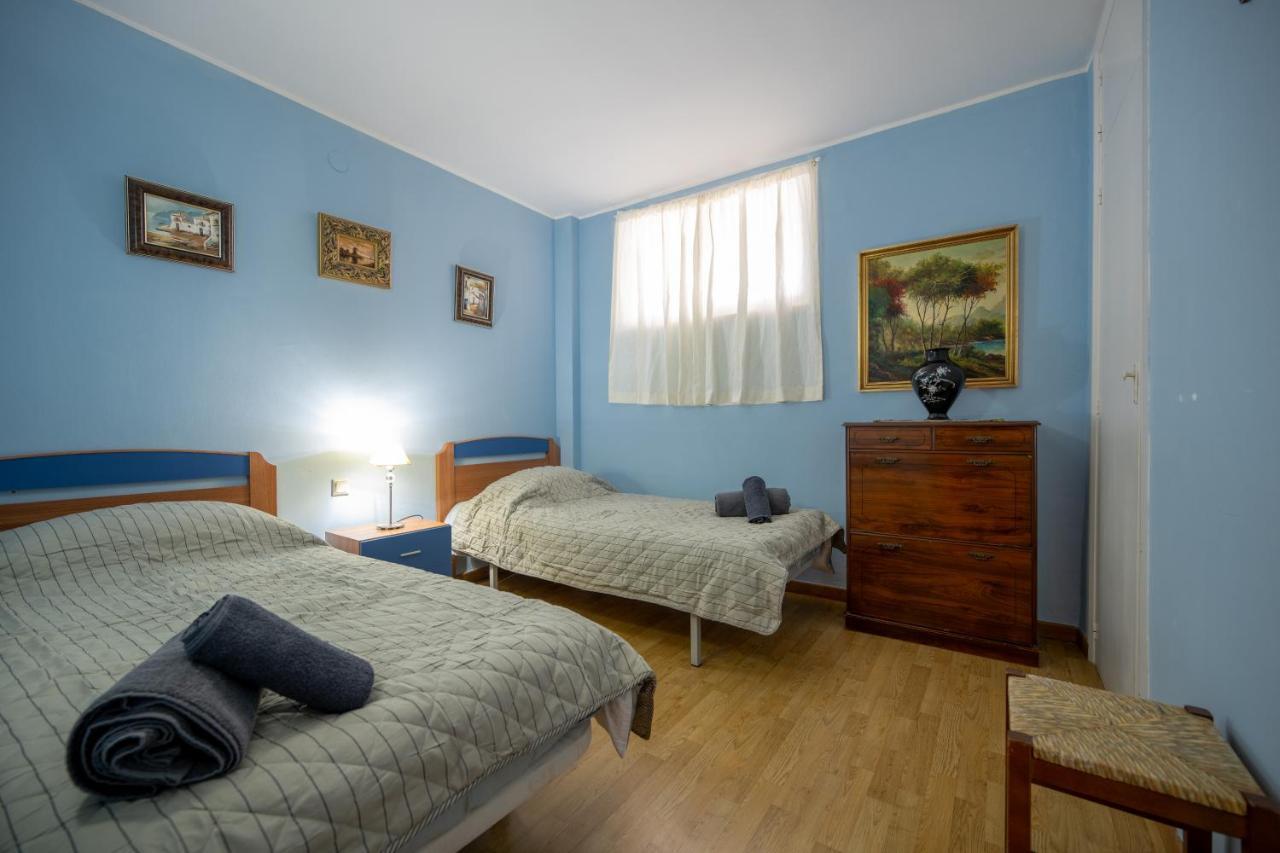 Apartment Beautiful Parque Loix 4 Bedroom Shared Pool, Tennis Court *