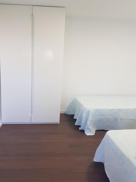 Disponible Marblaw-18 A 31 Octubre 1ª Linea- Aire Acondic -2hab 2bn, Parking Opcionable Extra