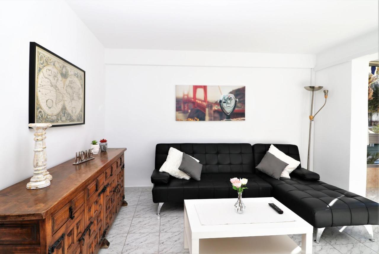 Apartment Versalles Pool Levante *