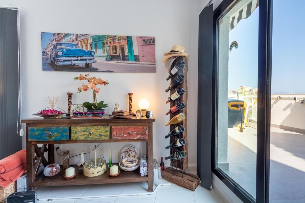 Old Penthouse With Fantastic Views & Parking Appartement Benidorm