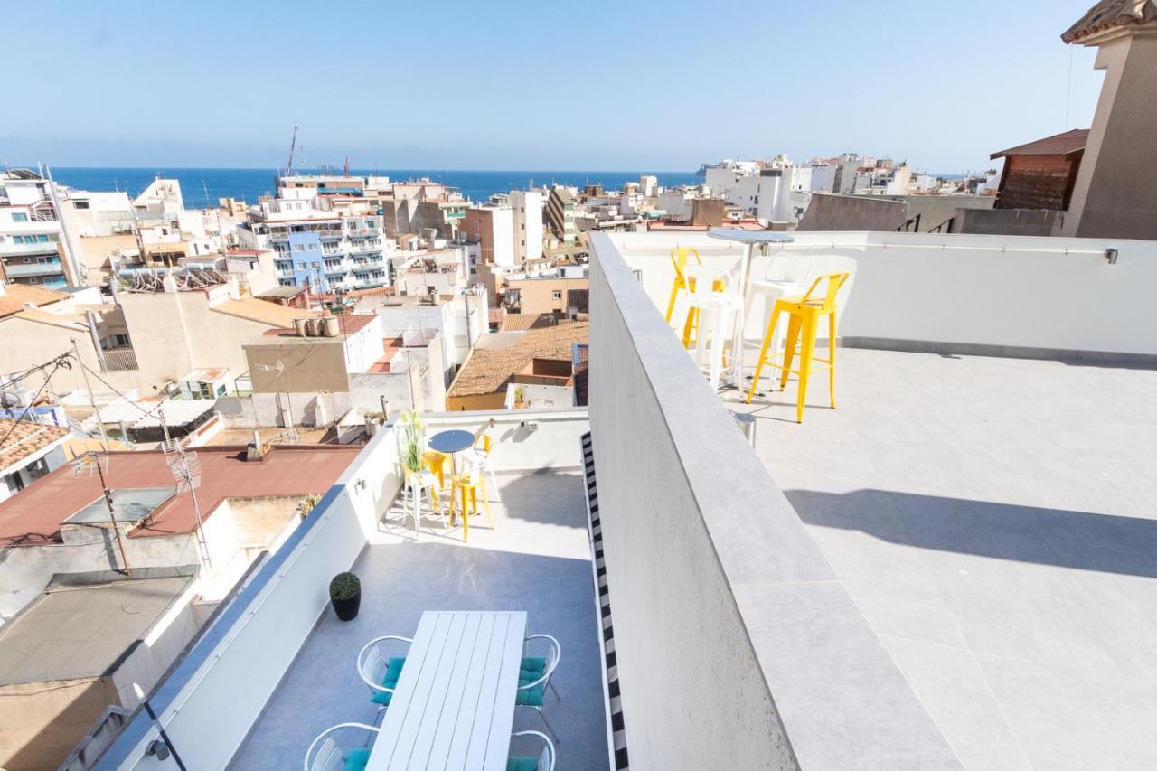 Old Penthouse With Fantastic Views & Parking Appartement Benidorm