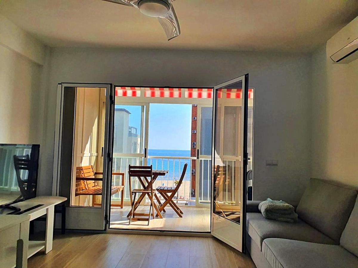 First Line With 3 Bedrooms And Seaviews Apartamento *