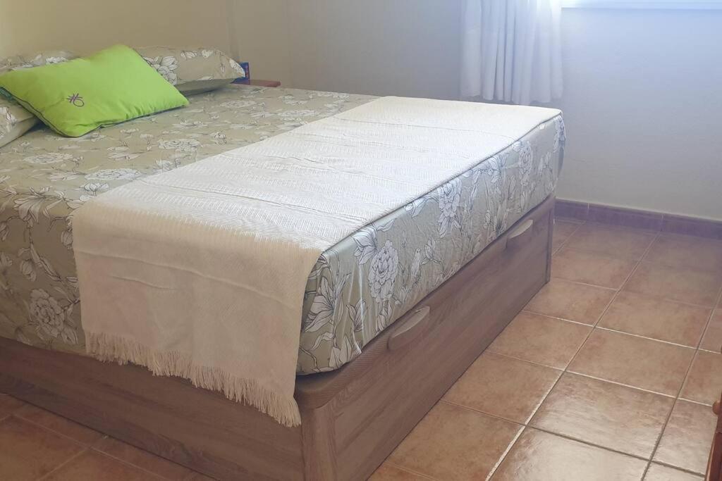 Beautiful With View On The Sea With Aircond. Appartement Benidorm