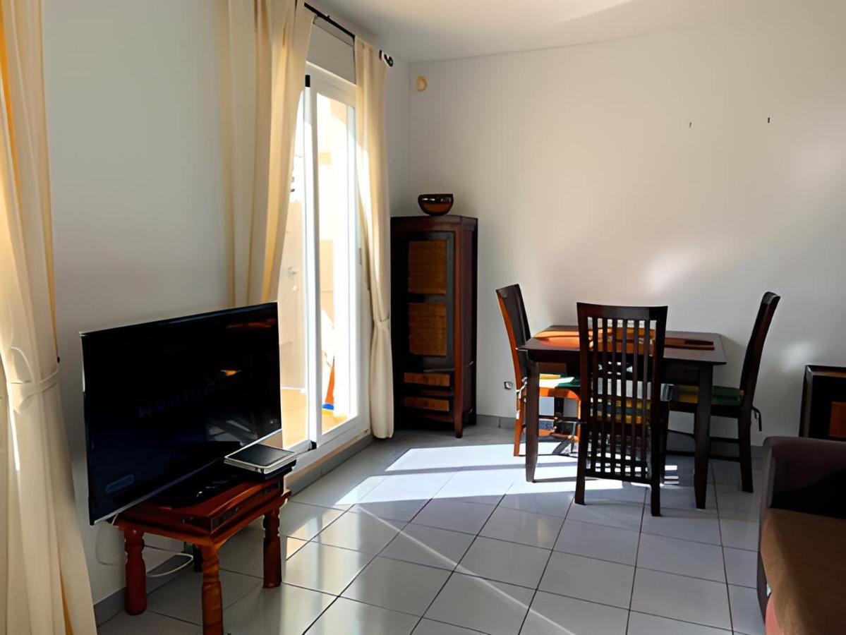 Spectacular Sea Views 2 Bedrooms In Marina *
