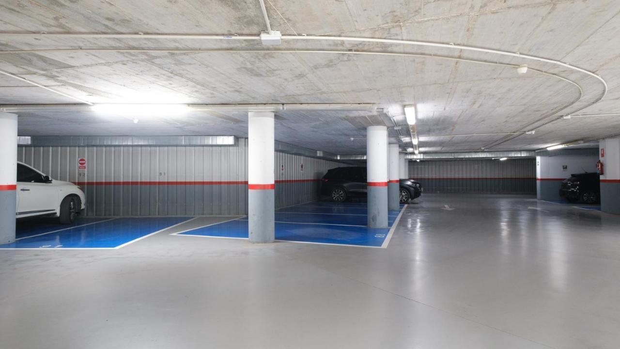 Torre Lugano Apartment Levante Beach *