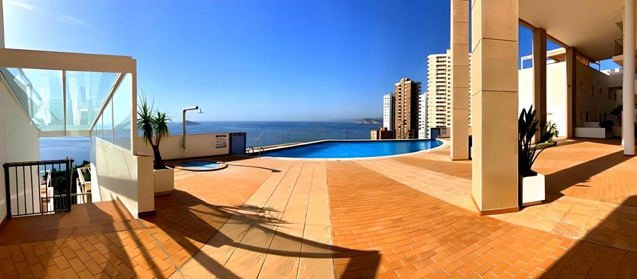 Spectacular Sea Views 2 Bedrooms In Marina *